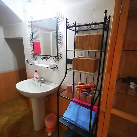 Casa Davide Nyaraló Dolcedo
